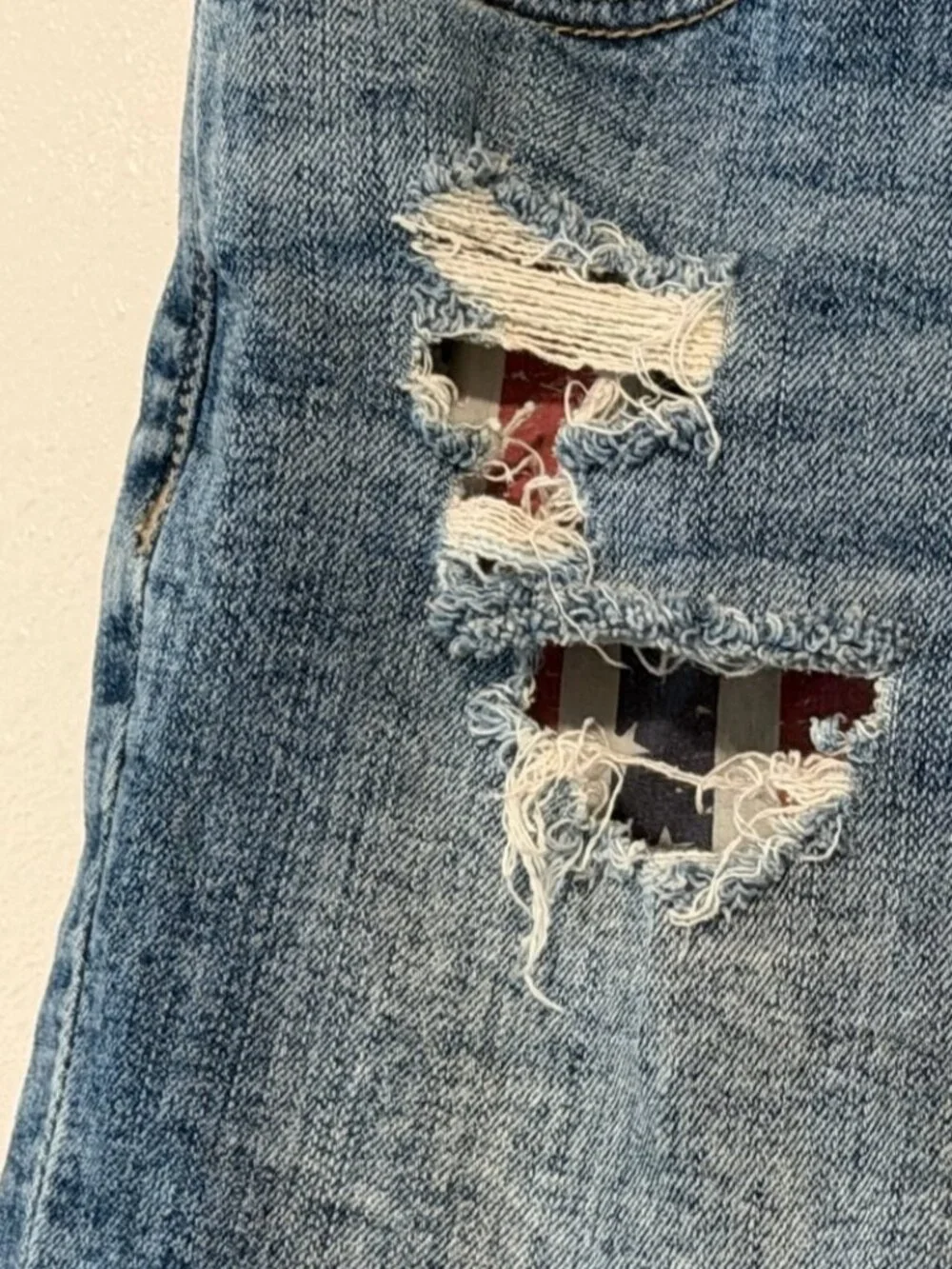 Distressed Denim Jean Shorts with Pattern Pockets